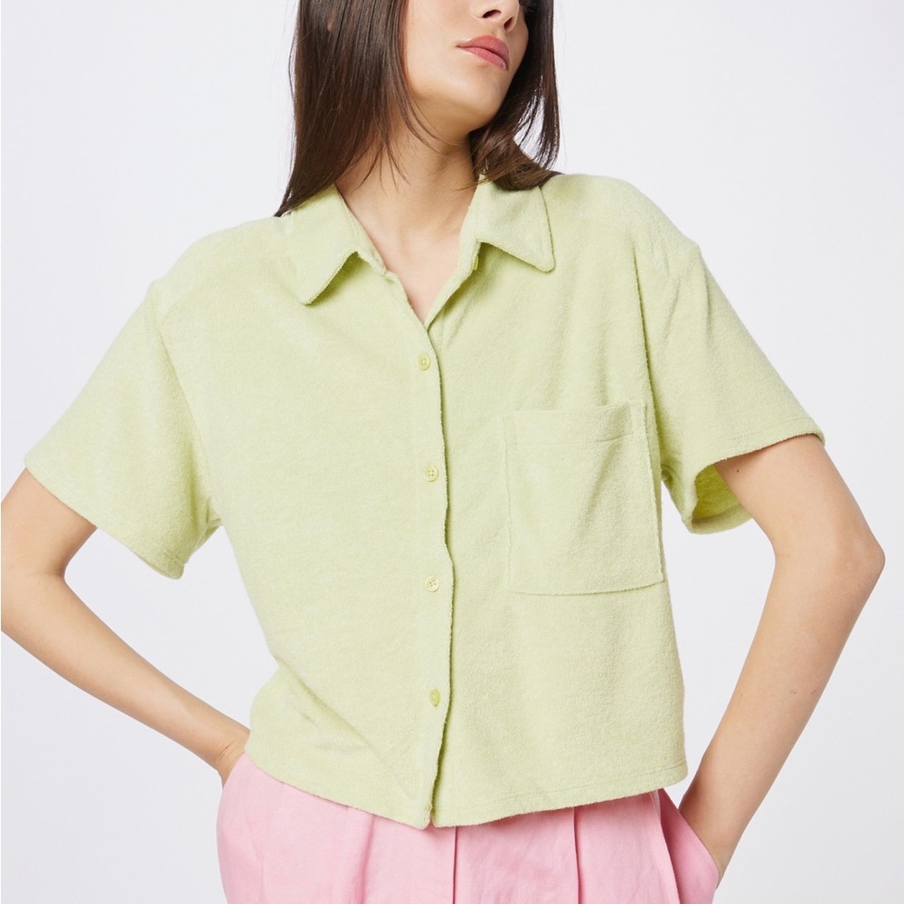 Hollister Lime Green Women's Short Sleeve Button Up Top